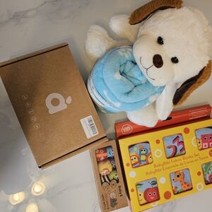 Brand New BABY toys rattles stuffy blanket